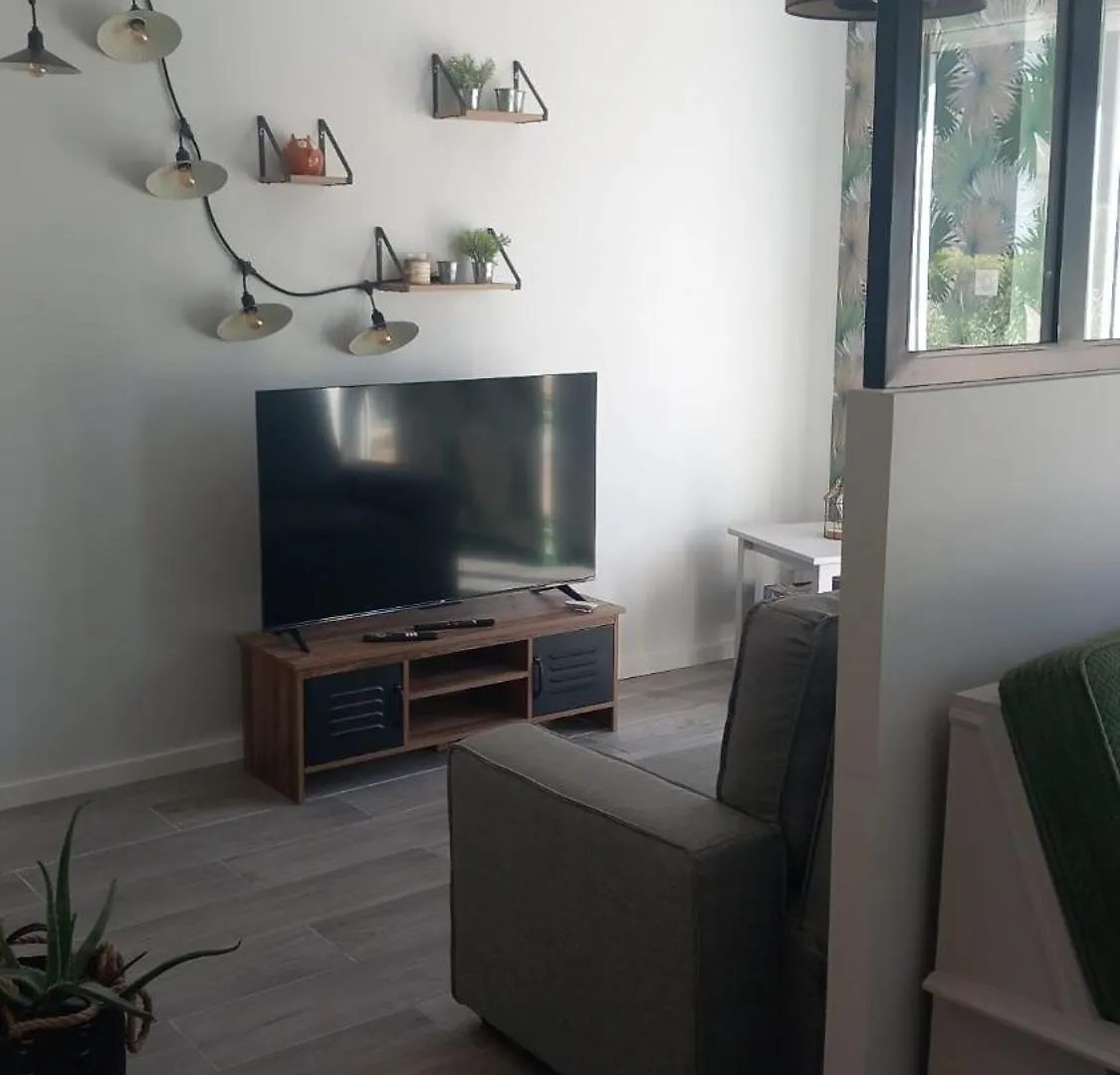 appartement 135m2 ,terrasse 45m2, 2 à 8 personnes Châtillon-en-Diois 0*,  France
